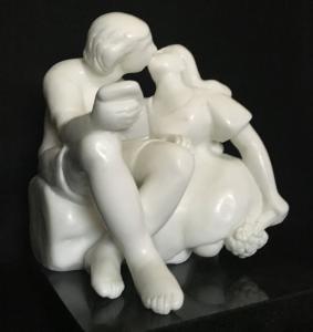 092 mitsu walters sculpture love story