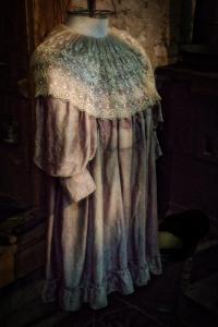 032 vicki devico antique dress